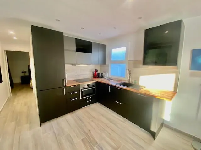 Marinos 36 * Πουέρτο Ντελ Κάρμεν